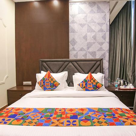 Fabhotel Prime K9 Crown Ludhiana Bagian luar foto